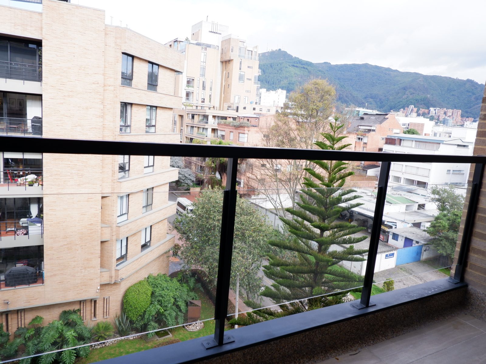 CHICO NAVARRA VENTA APTO PARA ESTRENAR en CHICO NAVARRA, Bogotá