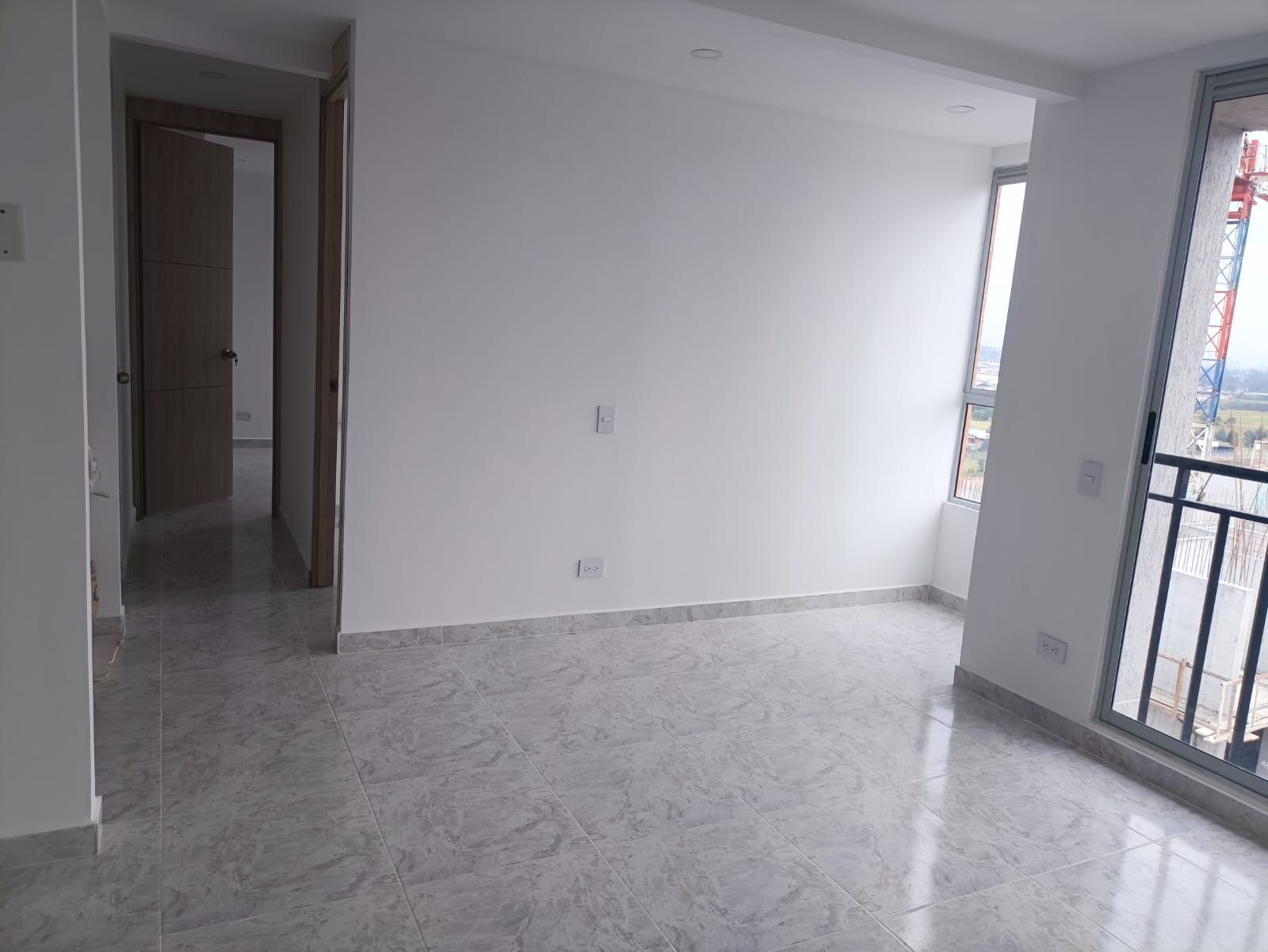 FONTIBON PUENTE GRANDE VENTA APTO PISO 18 46.75 M2 190.000.000 en FONTIBON PUENTE GRANDE, BOGOTA