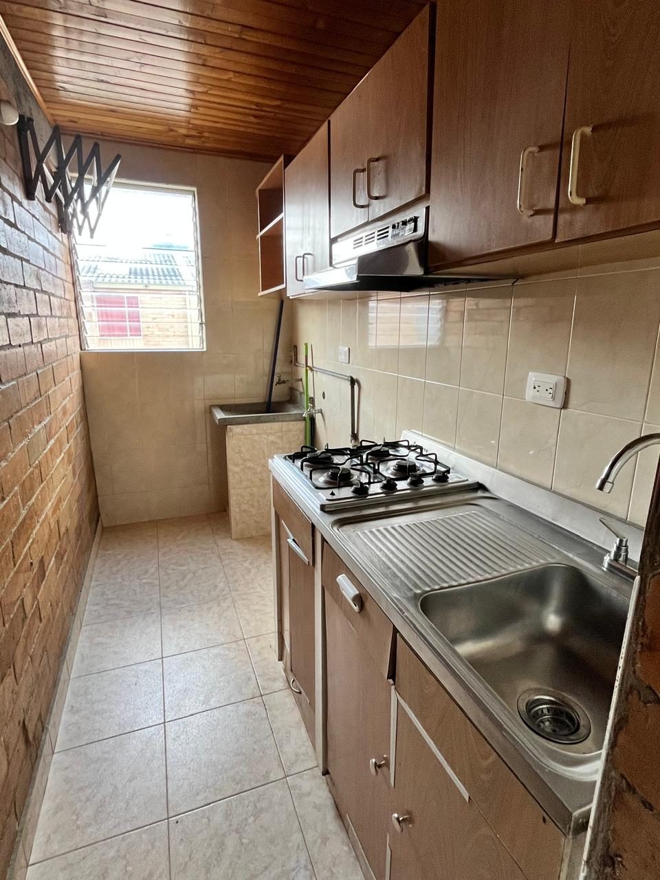 SAN ANTONIO NORTE VENTA APTO PISO 6, 52 M2. $230.000.000 en SAN ANTONIO NORTE, BOGOTA