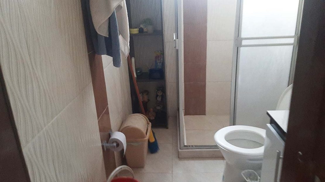 Casa comercial y/o residencial en Alamos Dorado venta, Barrio Los Angeles. en Alamos - Los Angeles, Bogotá
