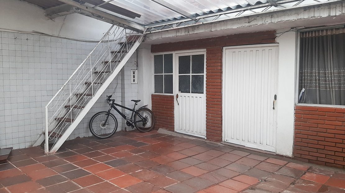 Casa comercial y/o residencial en Alamos Dorado venta, Barrio Los Angeles. en Alamos - Los Angeles, Bogota