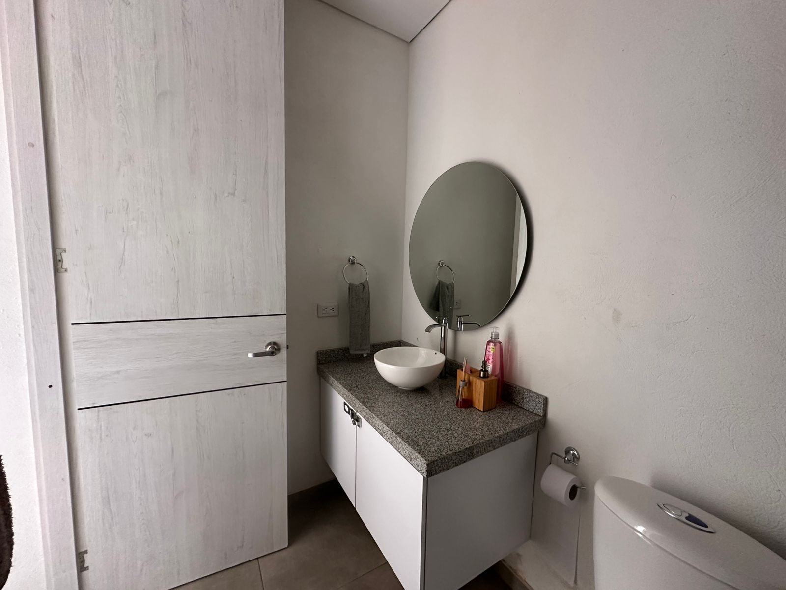 Casa en Girardot en Pacoli, Girardot